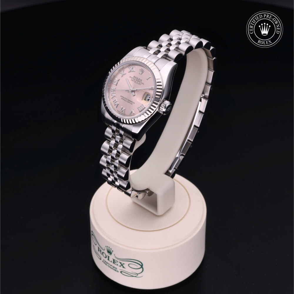 Rolex lady datejust discount 26 on wrist