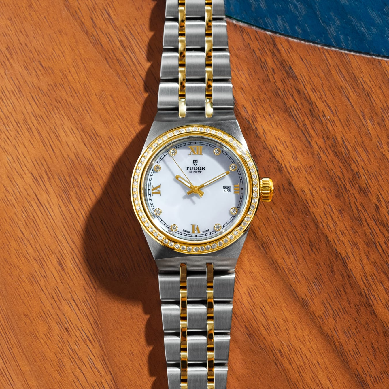 TUDOR Royal 28mm steel case with polished and satin finish - M28323-0001 at Prestons